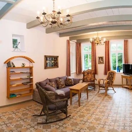 Lägenhet Ferienwohnung 1 Akazie Holthusen 25514 Weener